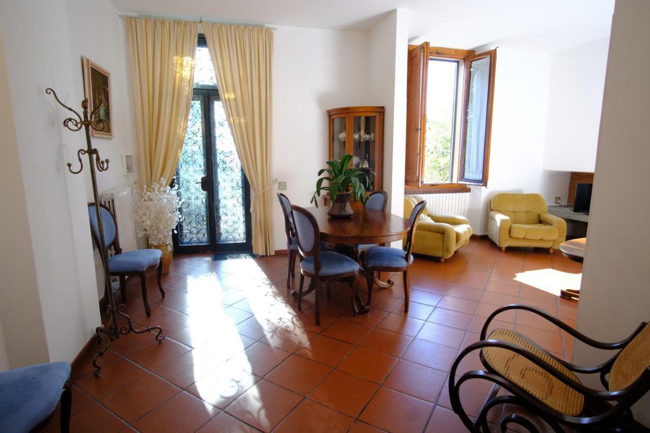 Villa Il Sorriso 毕威格利亚努 外观 照片